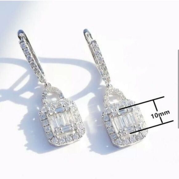 The Gatsby Earring drop in silver & zirconium drop earrings - Picture 3 of 6